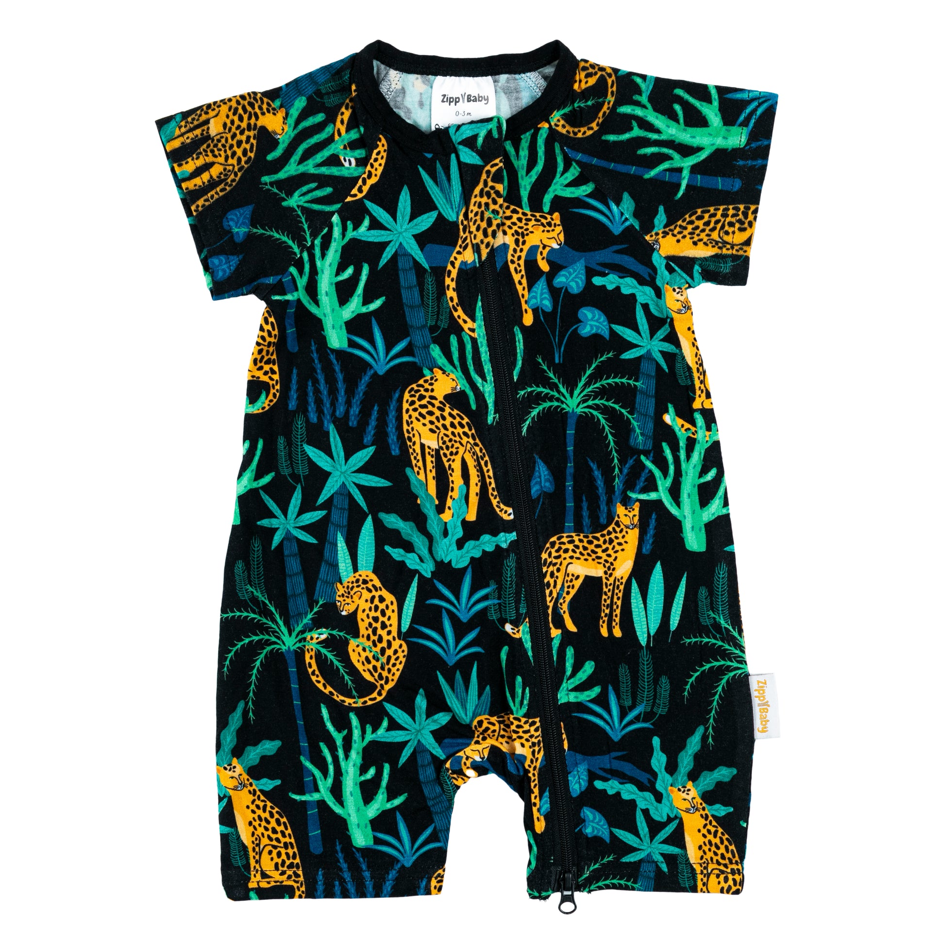 Body pentru bebeluși cu imprimeu de leoparzi și accente verzi, ideal pentru micii aventurieri tropicali.